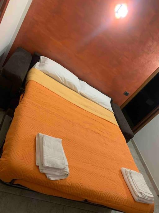 Casa Vacanze Sma93 Apartment Monza Luaran gambar
