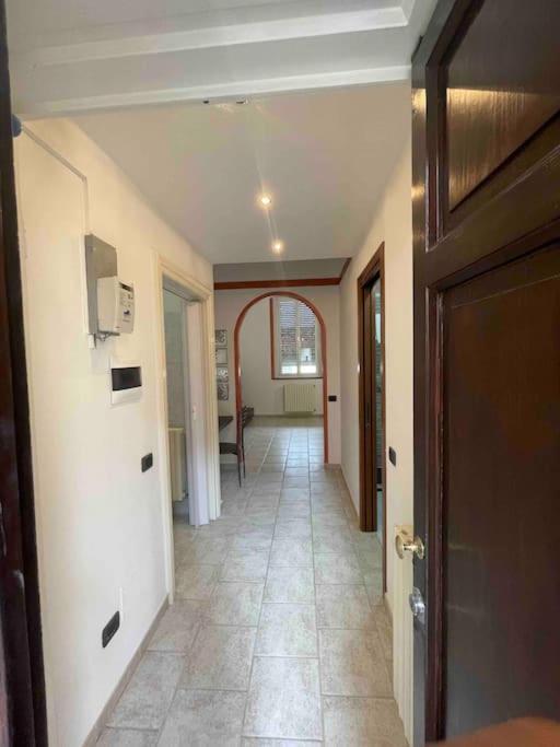 Casa Vacanze Sma93 Apartment Monza Luaran gambar