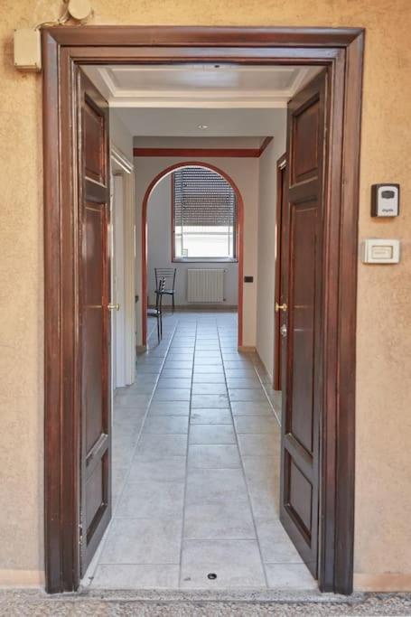 Casa Vacanze Sma93 Apartment Monza Luaran gambar